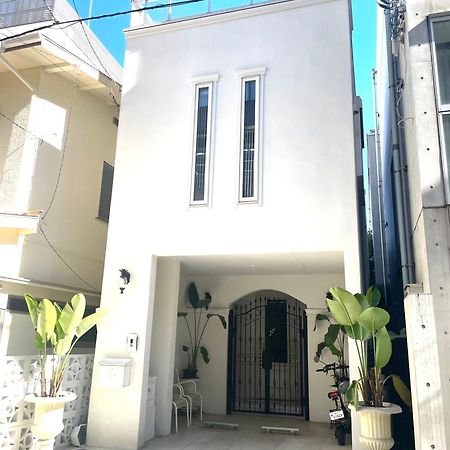 Small Villa Tokyo 渋谷まで2駅10分 青山一丁目駅徒歩3分一軒家ペット歓迎お子様歓迎駐車場あり6人までok Buitenkant foto